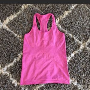 Lululemon swiftly tech racerback tank Size 8